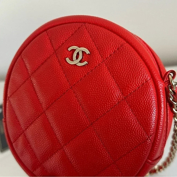 Chanel Round Clutch Mini Bag Chain Quilted Red Caviar Silver Hardware 26 series - Picture 6 of 13